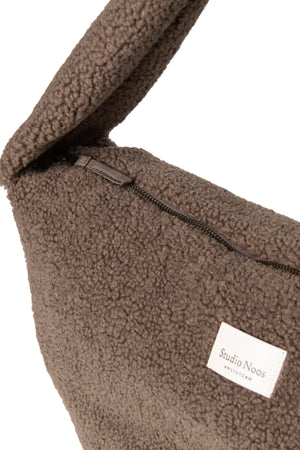 STUDIO NOOS / Teddy Cross Body Bag