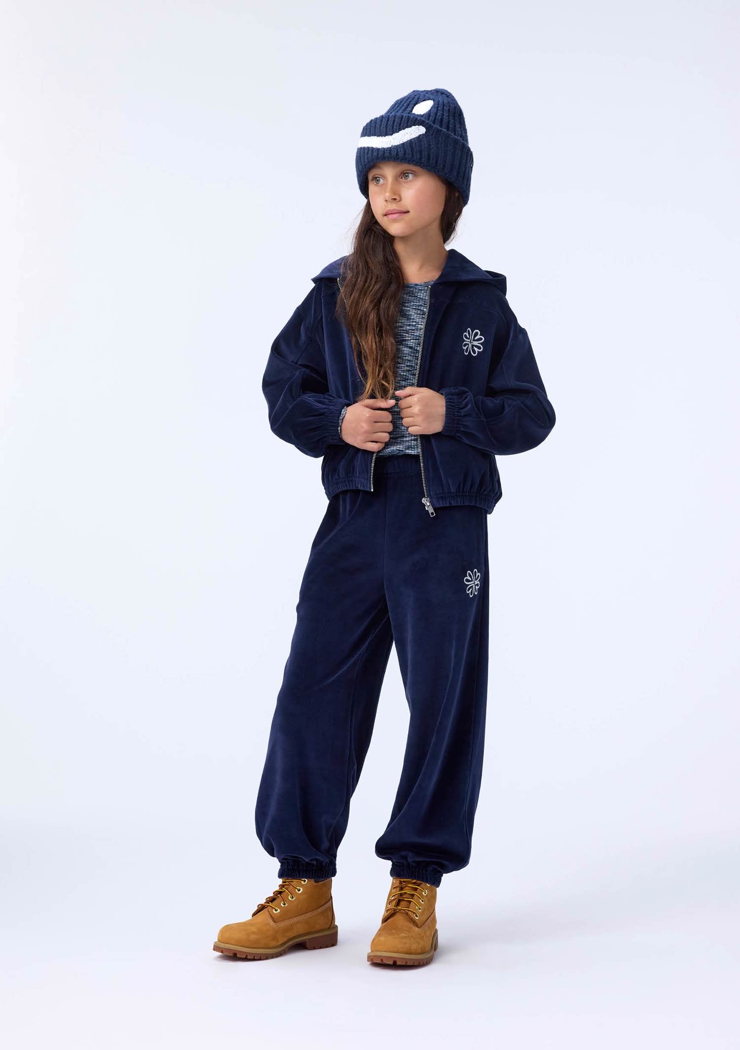 MOLO / Beanie Kim