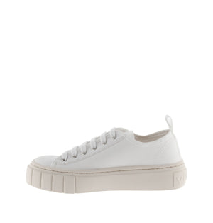 VICTORIA / Abril canvas trainers